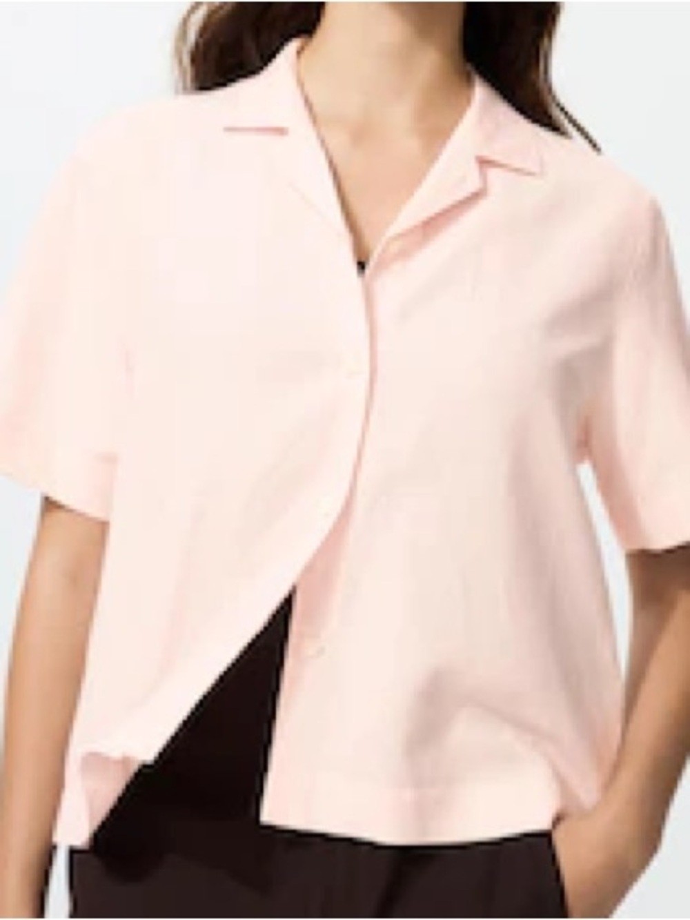 Uniqlo linen blend open collar shirt